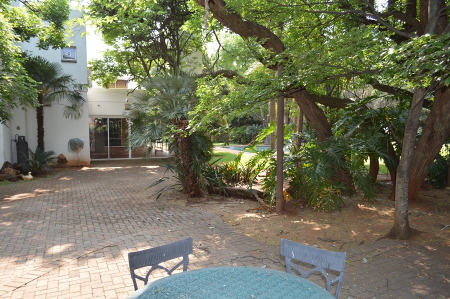 4 Bedroom Property for Sale in Wilkoppies North West